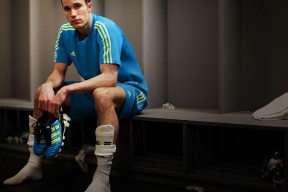FIFA世界杯2026-塔图姆双线封神，连续15场高分夺冠；IG极限挑战引爆全网